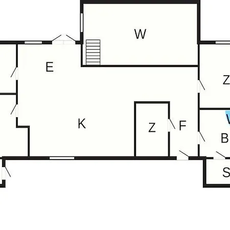 8 Person In Saltum-by Traum * Saltum